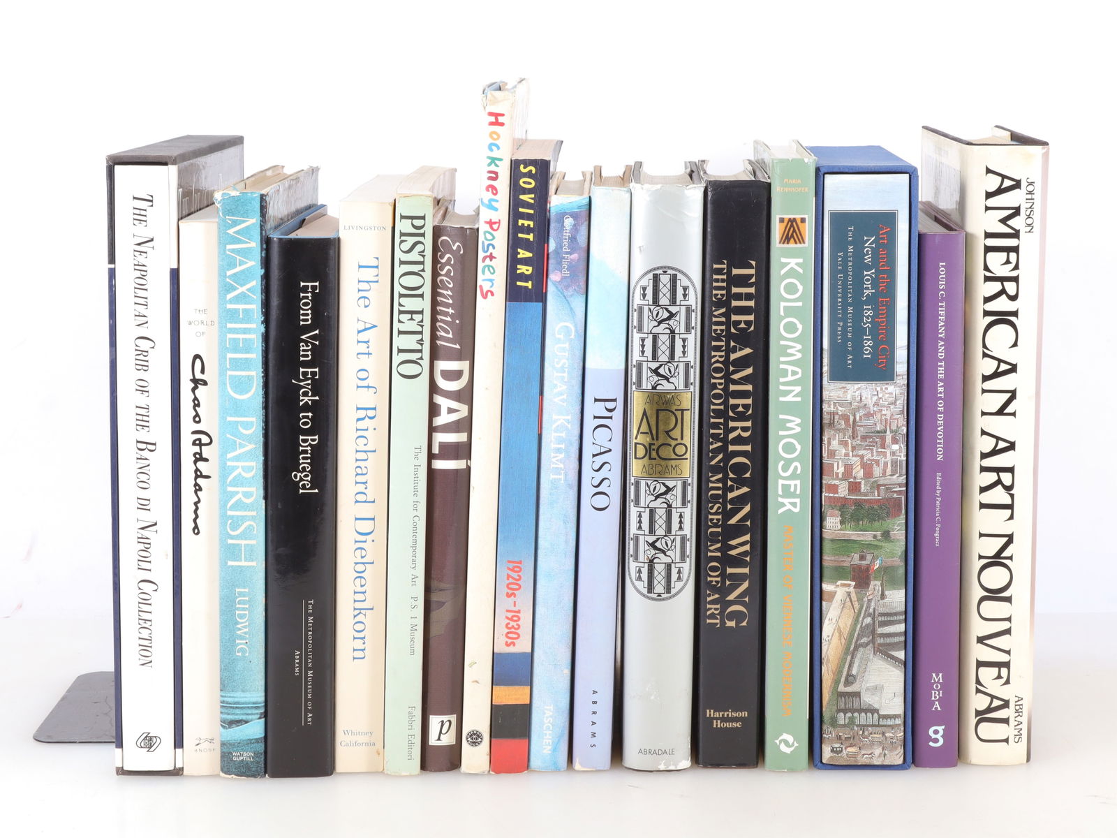 Group of Art & Art Deco Books (1 of 8)