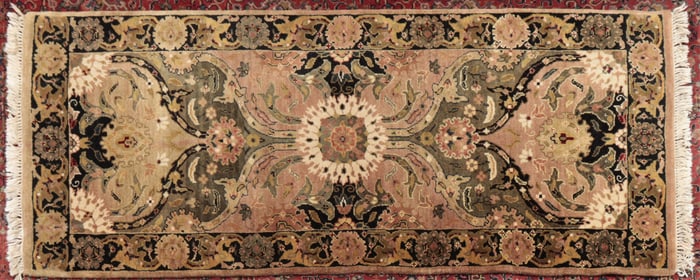 Indo Persian Style Wool Runner 6 x 2-6