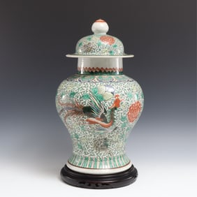 Chinese Export Famille Verte Porcelain Jar