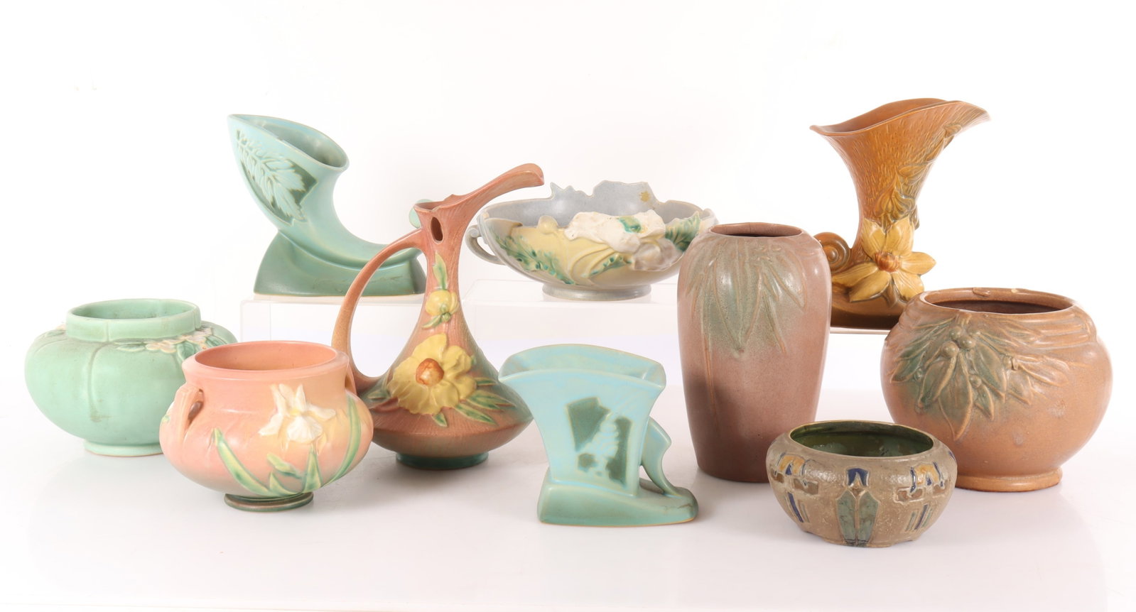 Group of Roseville Pottery: Group of Roseville Pottery. Including bowls, vases & ewer. Largest 10" H