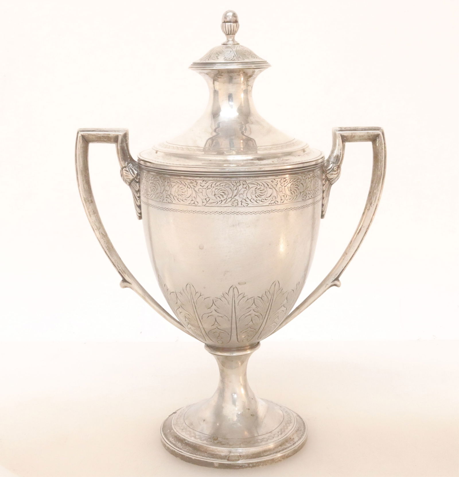 George III Sterling Silver Trophy Cup (1 of 7)