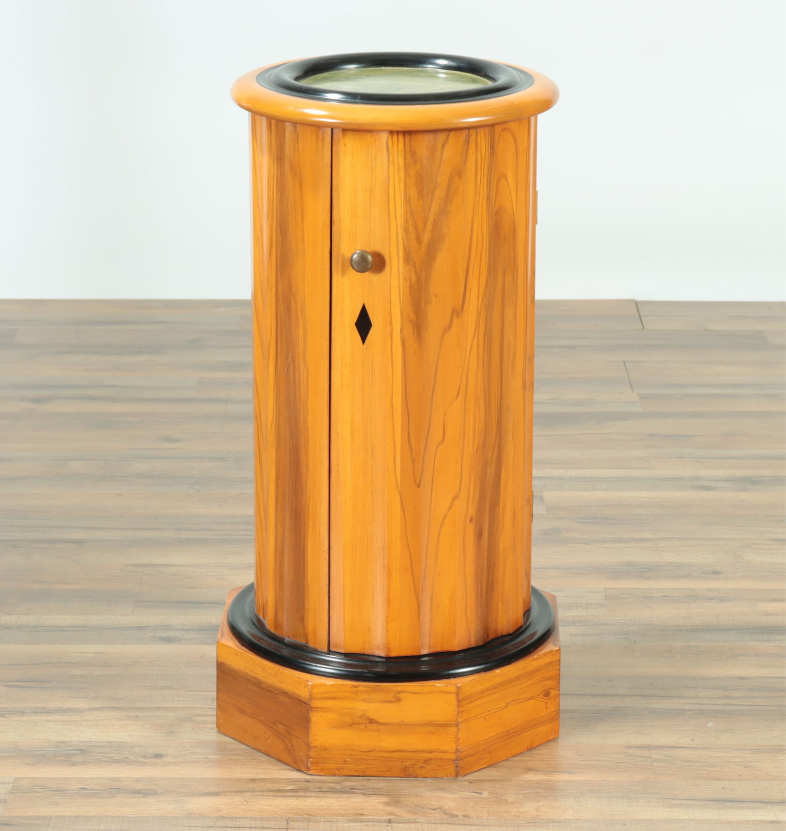 Empire Style Grain Painted Pot Cabinet (1 of 4)