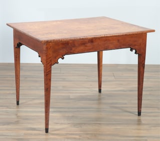 Figured Benchmade French Provincial Style Table