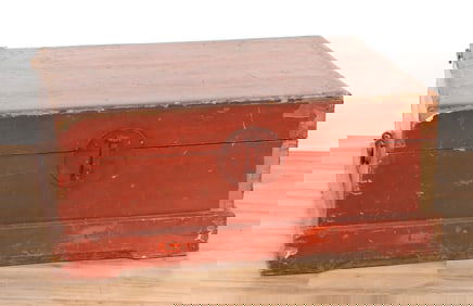 Chinese Red Lacquered Trunk