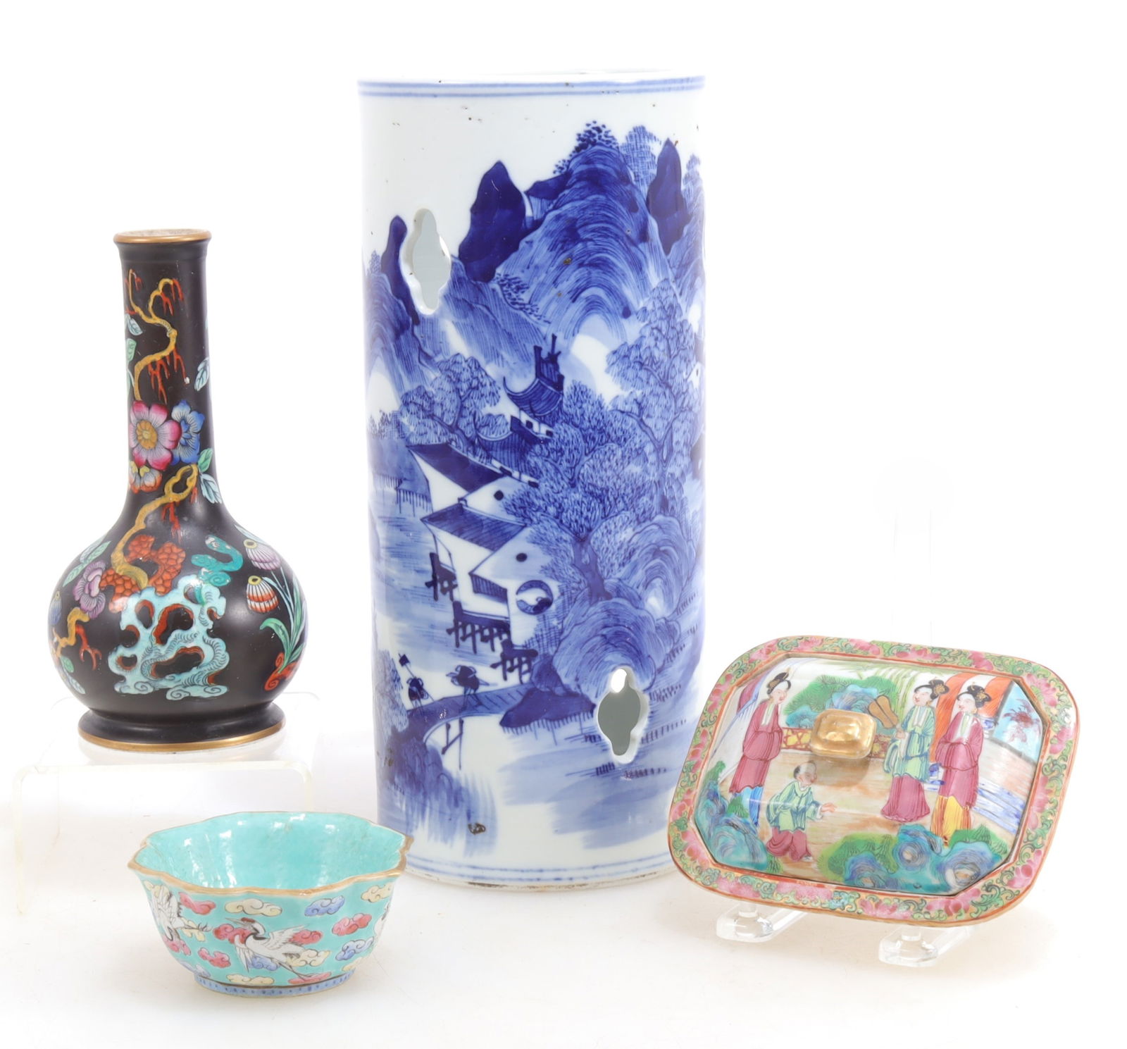 Four Chinese Porcelain Objects (1 of 5)