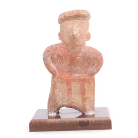 Nayarit, Chinesco Flat Pottery Figure