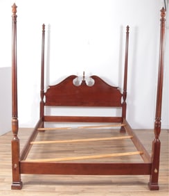 Henkel - Harris Queen Size Cherry Bed