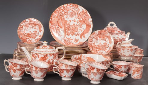 Royal Crown Derby - Red Aves Assembled Service