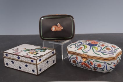 Three Porcelain Dressing Table Boxes, Tiffany & Co