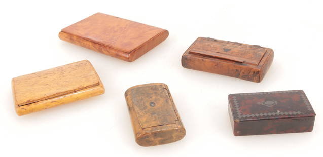 Group of Small Treen Boxes: Group of five small treen boxes, 19th & 20th Century, all with hinged lids, one with faux tortoiseshell with inlaid lid. Smallest: 7/8" H x 2 7/8" W x 5 1/8"; largest: 5/8" H x 5" W x 3 3/8" D
