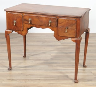 Queen Anne Style Tiger Maple Dressing Table