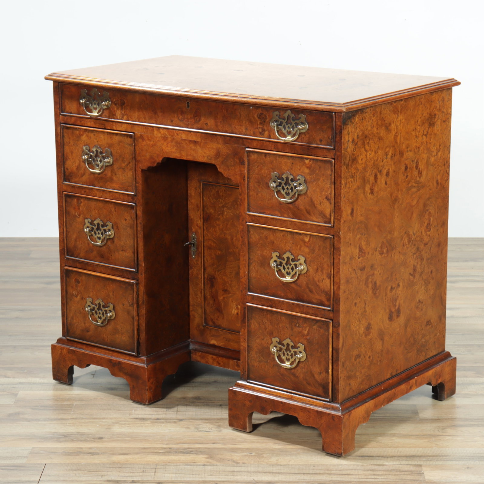 Southampton Burl Wood Kneehole Desk: Southampton Burl Wood Kneehole Desk 32" H x 35.25" W x 20.25" D From a Roxbury Connecticut Home