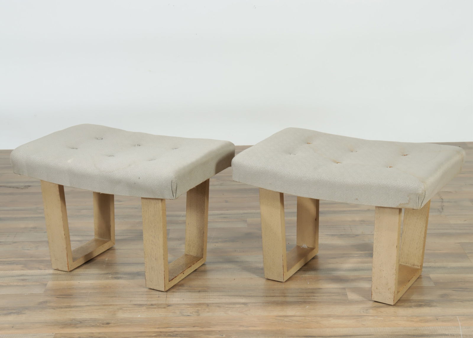 Pair of Mid-Century Cream Painted Benches (1 of 4)