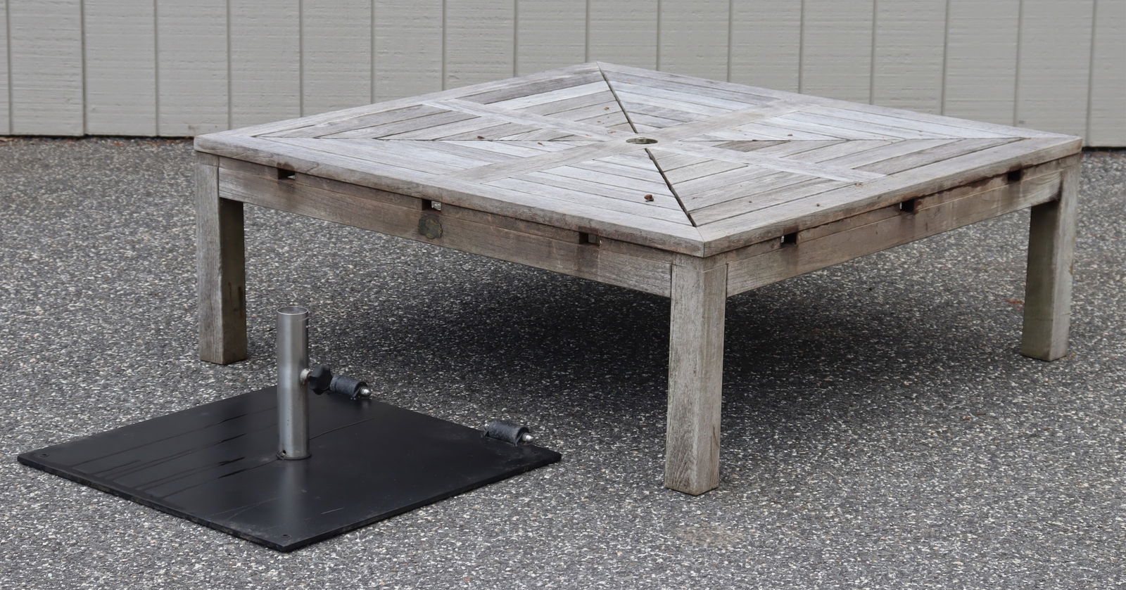 LE Style JV Outdoor Square Teak Cocktail Table (1 of 12)