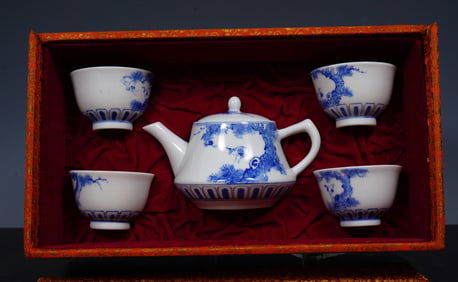 Kinmen Chinese Style Blue & White Tea Service
