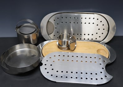 Arne Jacobsen Shelton Stainless Tableware