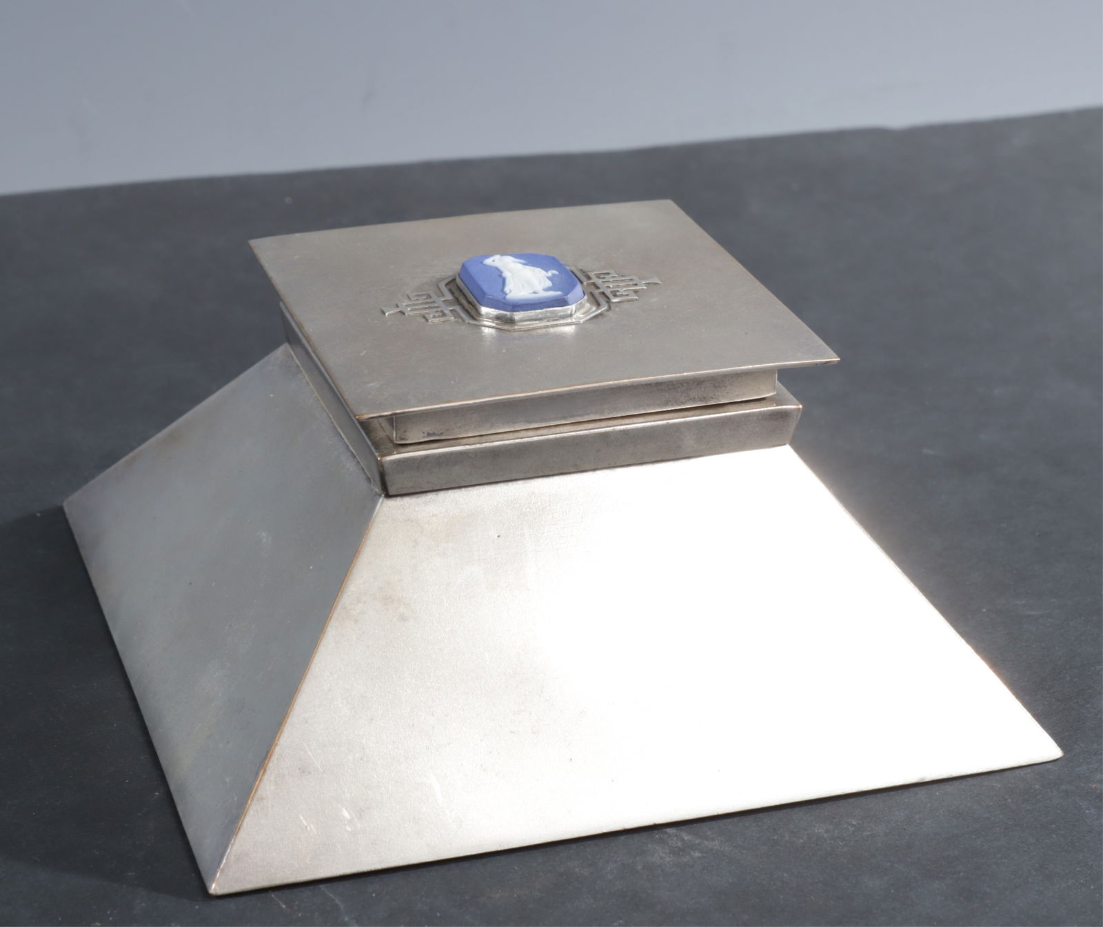 Art Deco Inkwell Wedgwood Insert (1 of 6)