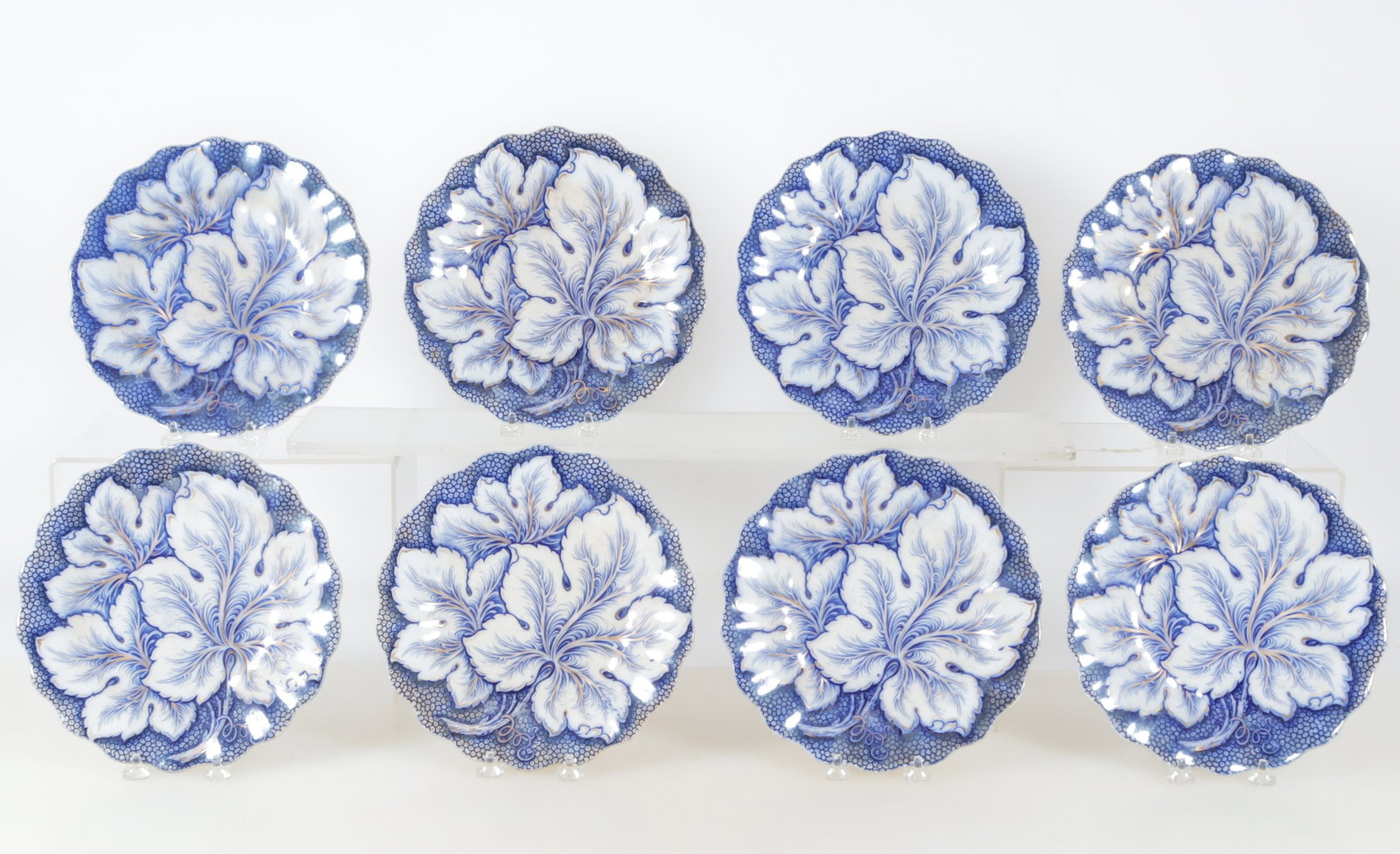 8 Staffordshire Pearlware Luncheon Plates: 8 Staffordshire Pearlware Luncheon Plates, possibly designed by Thomas Dimmock, circa 1850. 9.25" diameter