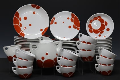 I Tondi Tea and Dessert Service for 12