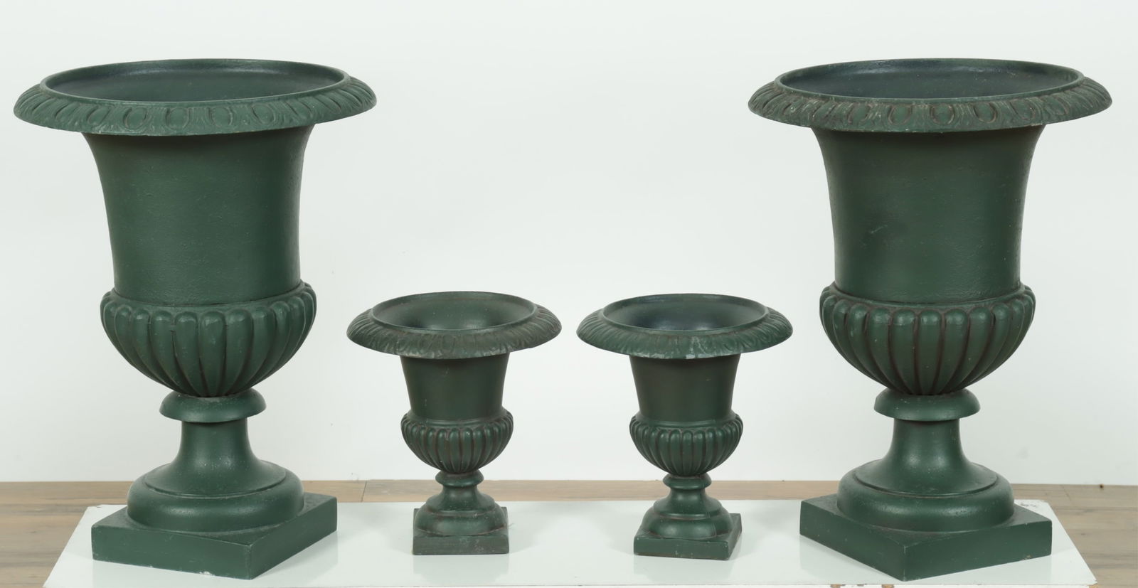 Two Pairs of Classical Style Green Garden Urns (1 of 4)