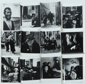 Attr Roman Vishniac - The Vanished World Portfolio