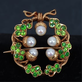 Green Tourmaline & Seed Pearl Pin