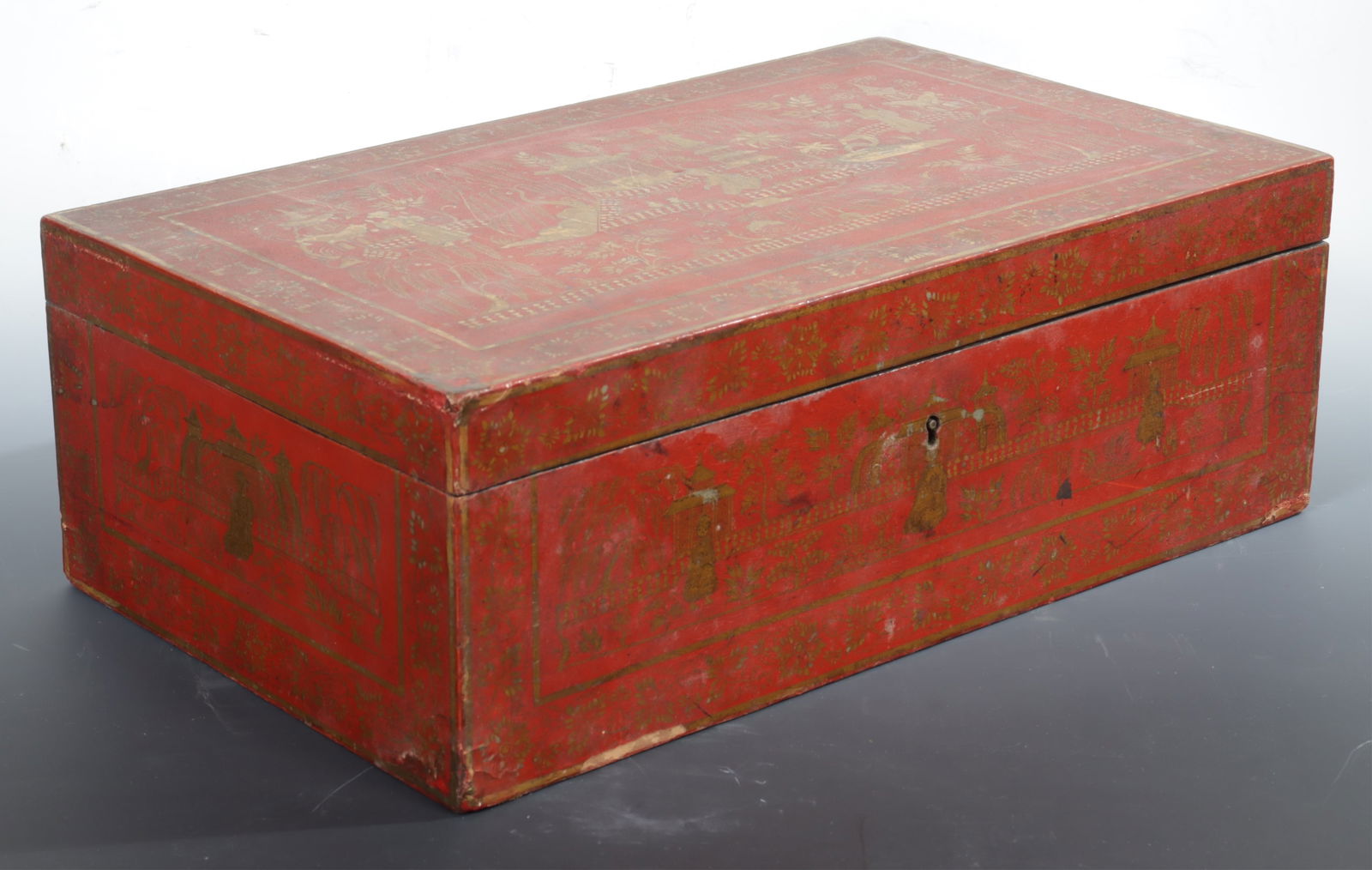 Chinese Gilt Decorated Scarlet Lacquer Box (1 of 10)