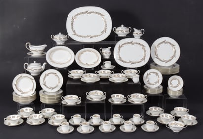 119 pcs. Minton Malta English Bone Service