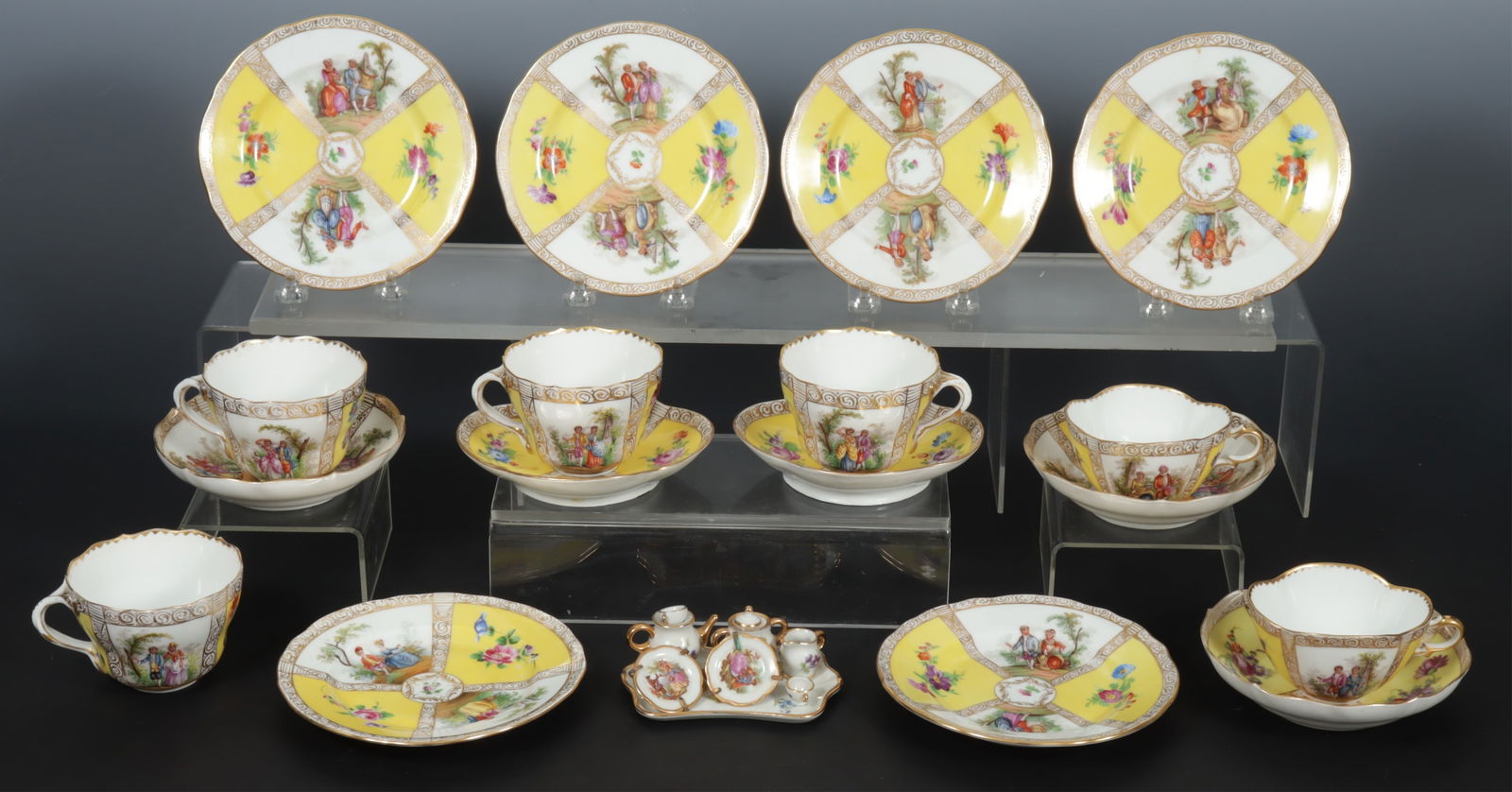 Carl Richard Klemm Dresden Cups and Saucers (1 of 9)