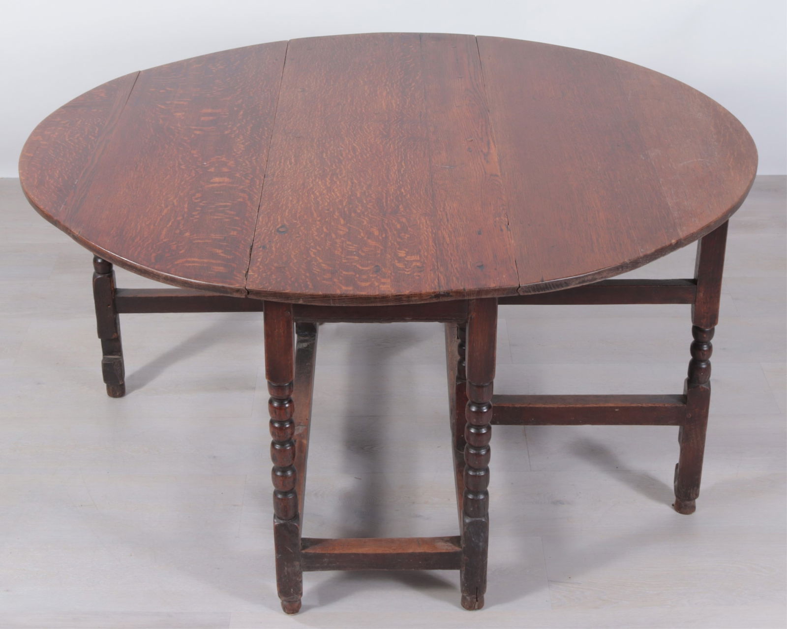 English Oak Gate Leg Drop-Leaf Table - 4