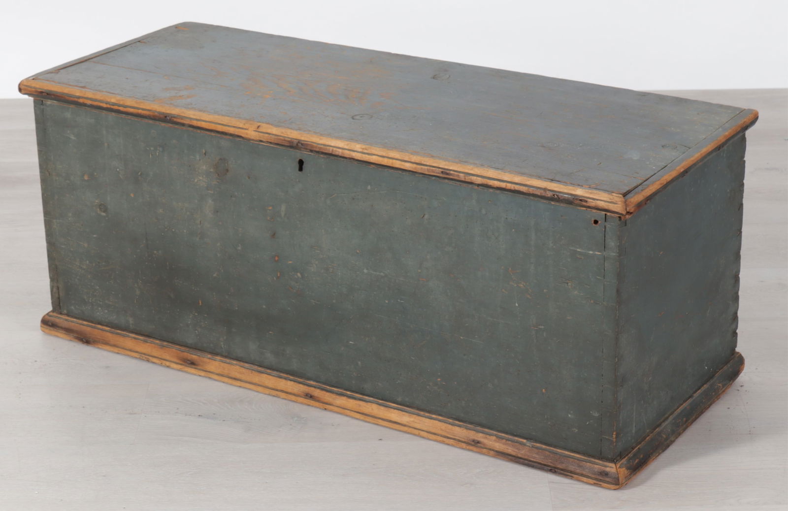 Country Blue Painted Pine Blanket Chest (1 of 6)