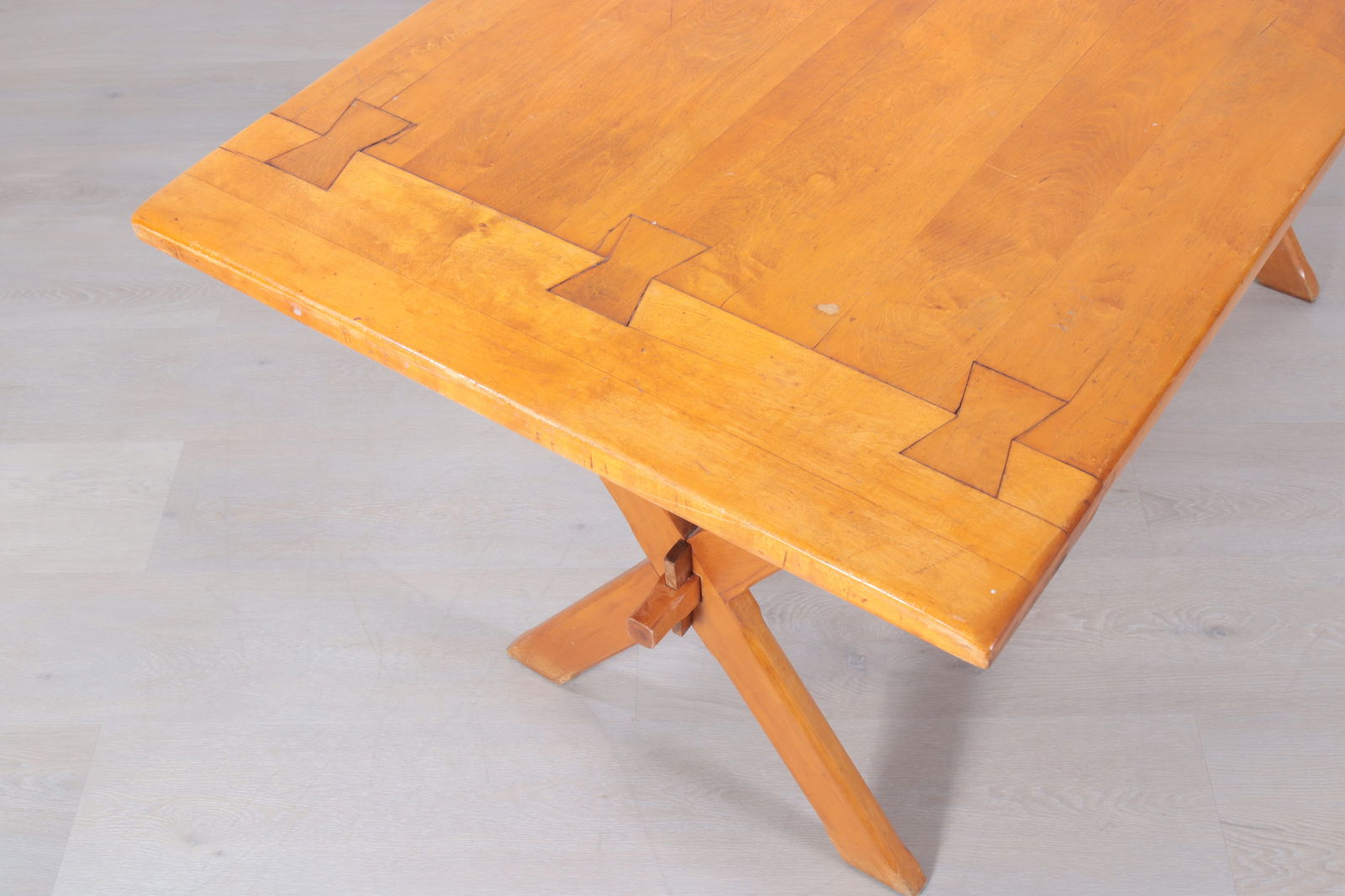 Pine Sawbuck Table - 4