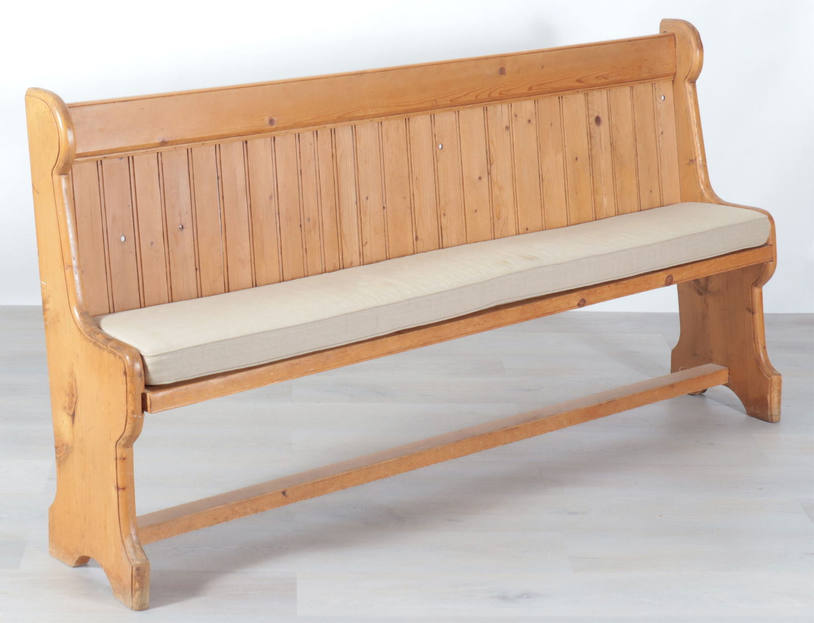 Country Pine Hall Settle: Country Pine Hall Settle, upholstered in celadon linenDimensions: 40.25" H x 79" W x 19" D