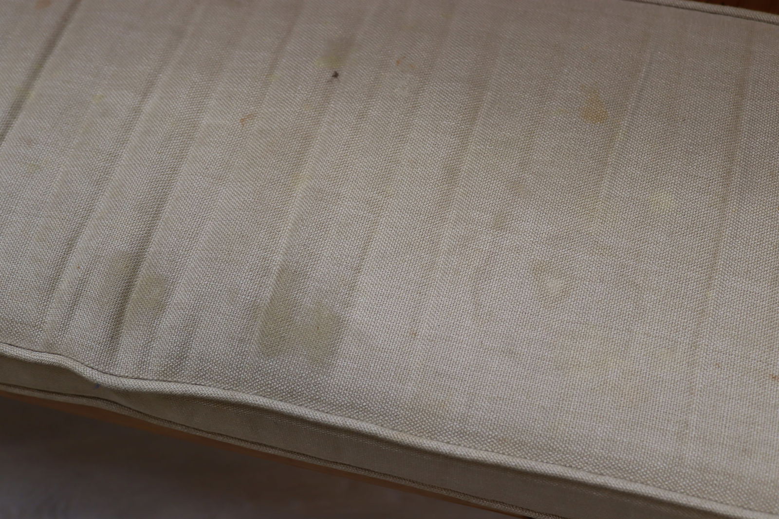 Country Pine Hall Settle - 5