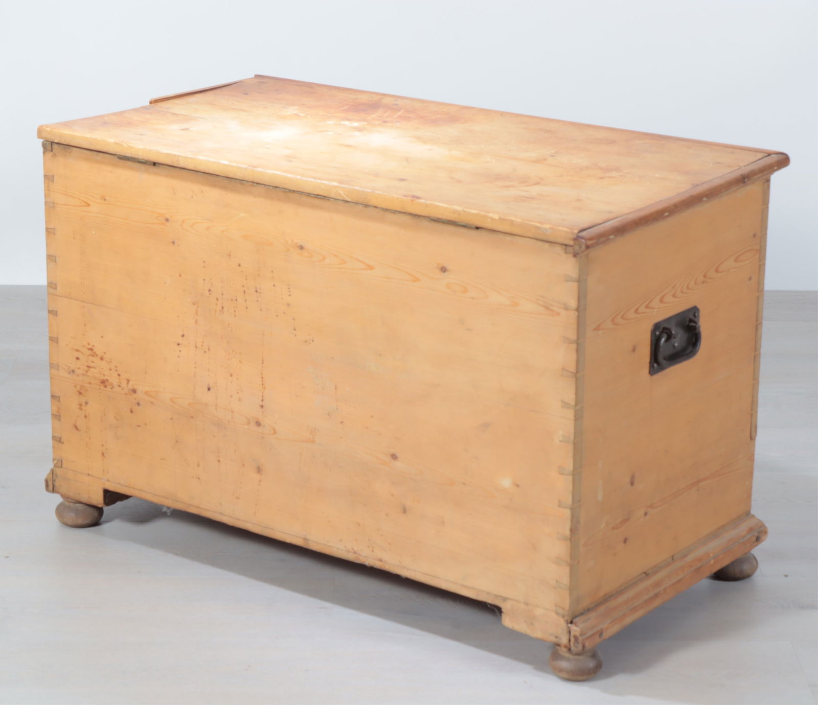 Country Pine Captain's Chest - 6