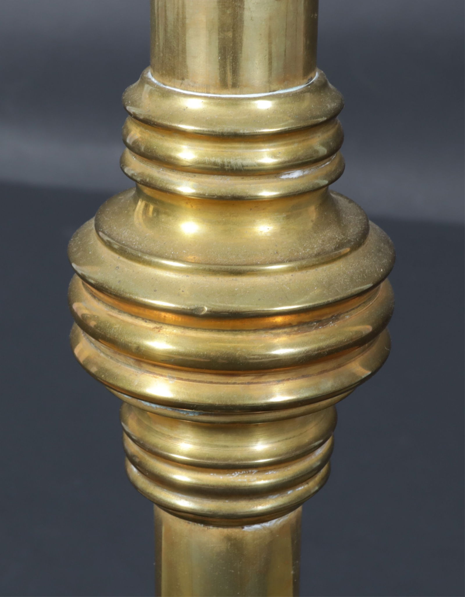 Vintage Brass Balancing Scale - 3