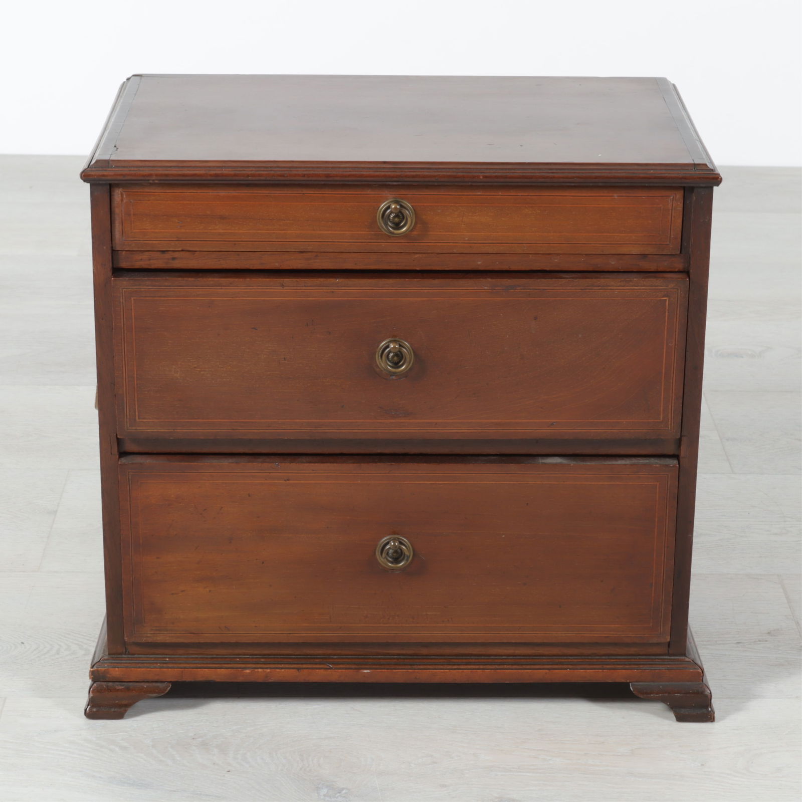 Chippendale Style Miniature Chest (1 of 7)