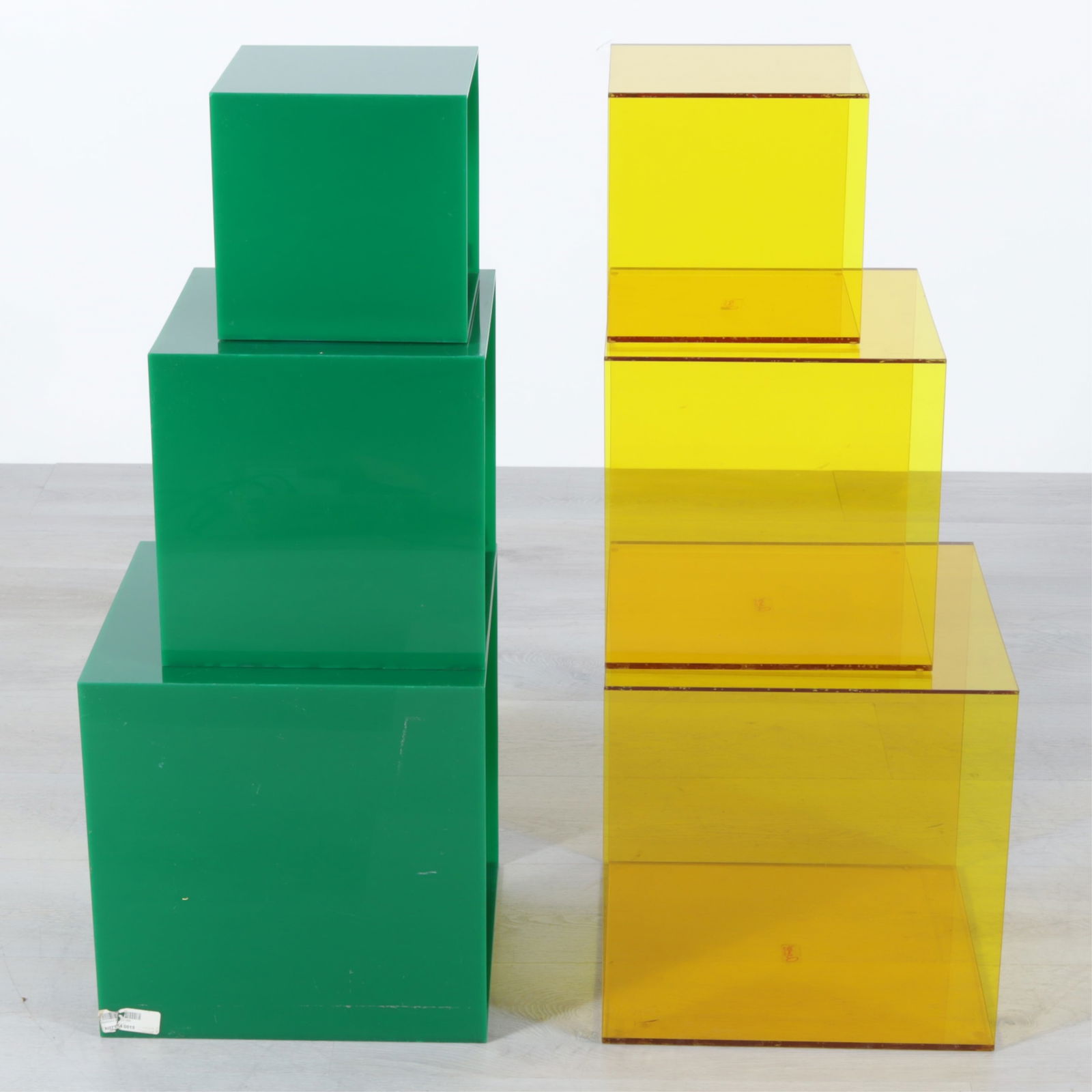 Alessandro Albrizzi - 2 Cube Nesting Tables - 3
