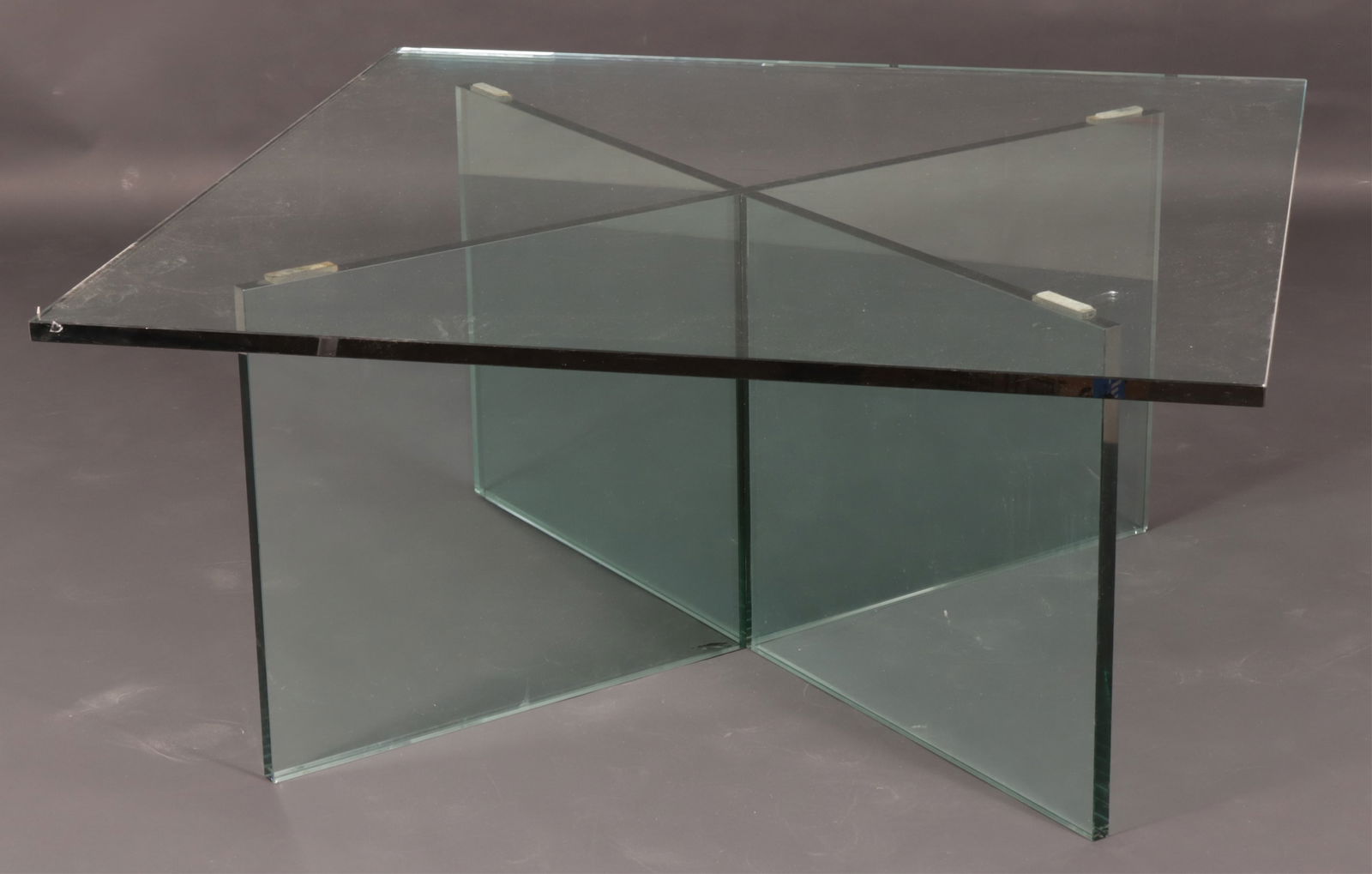 Modern Pace Style Glass Coffee Table - 3