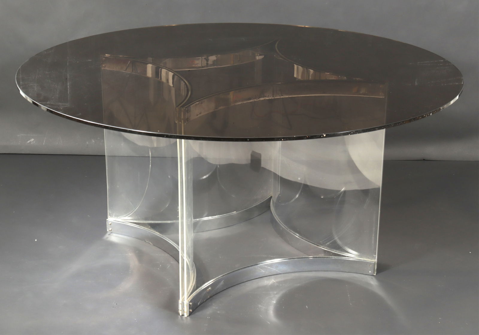 Alessandro Albrizzi Dining Table (1 of 6)