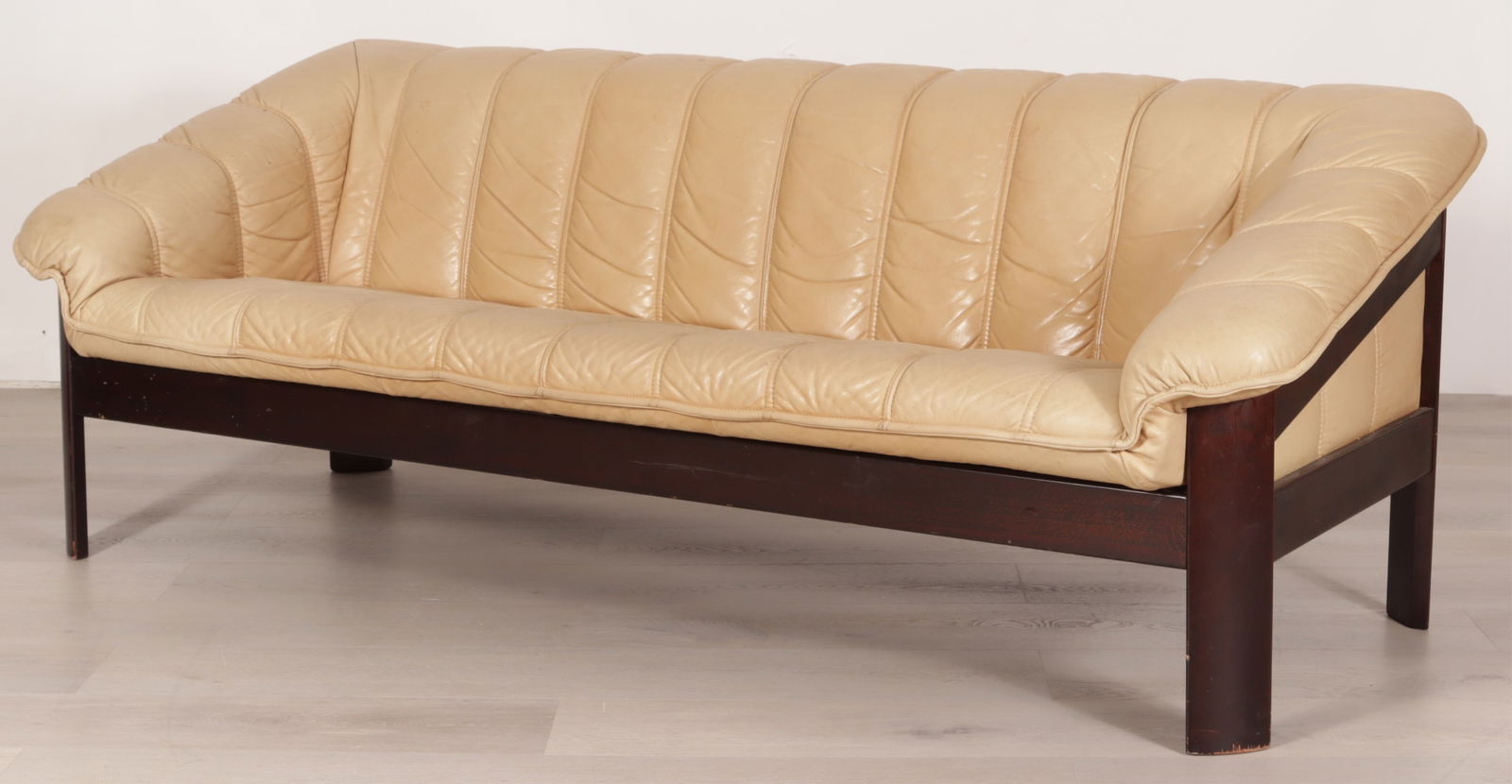 Ekornes Style Beech Leather Sofa (1 of 7)