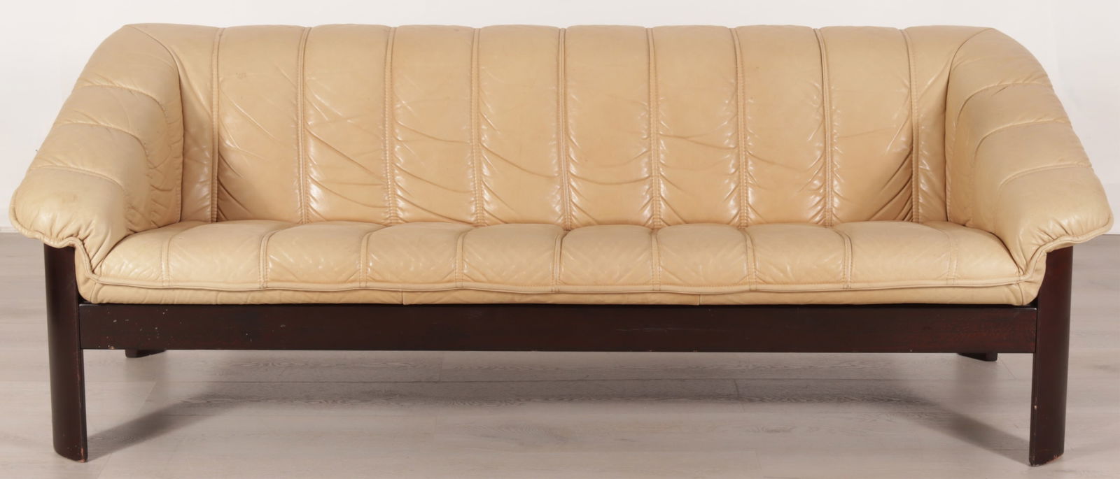 Ekornes Style Beech Leather Sofa - 2