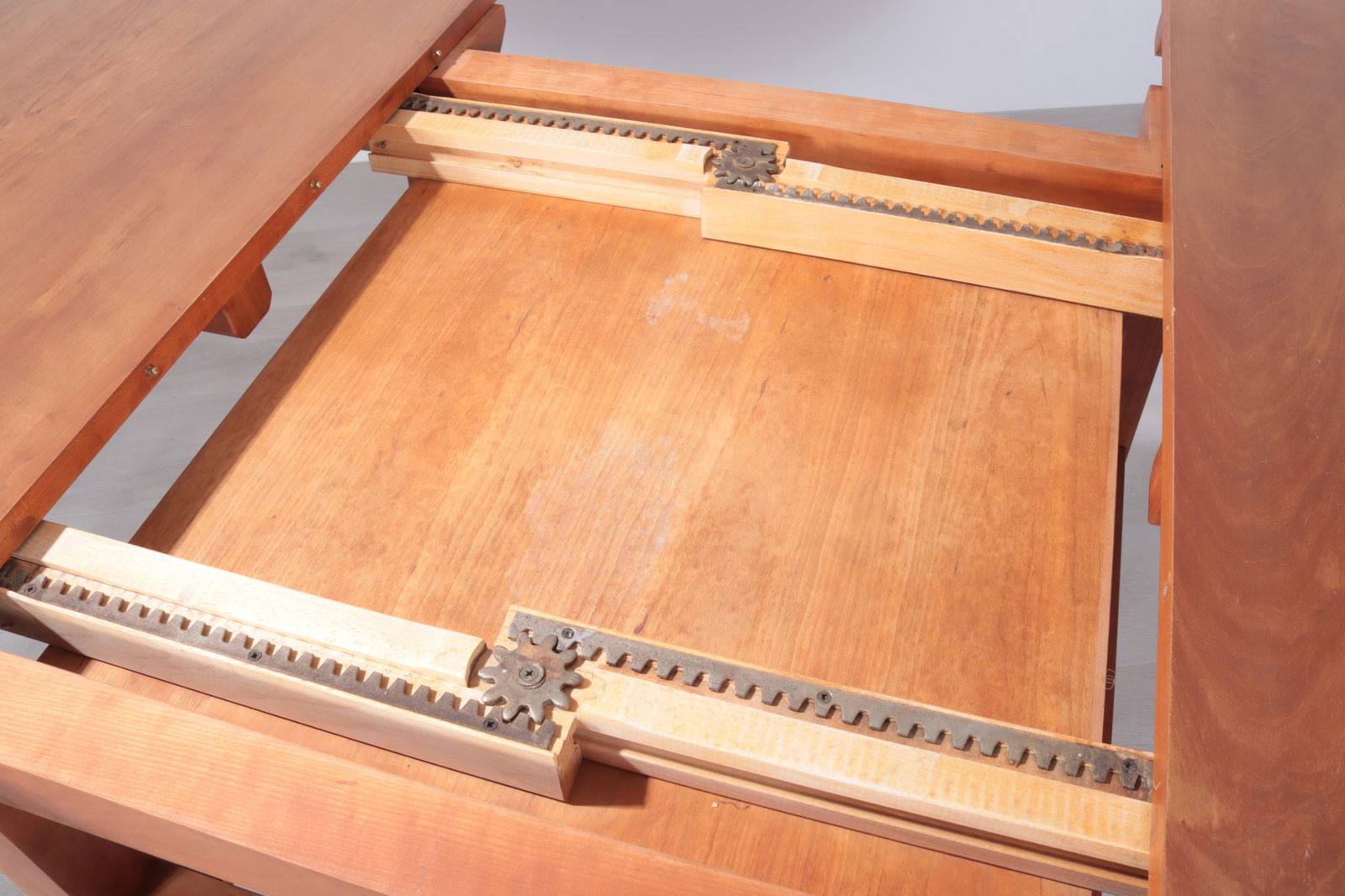 Thomas Moser Bungalow Table, circa 2000 - 4