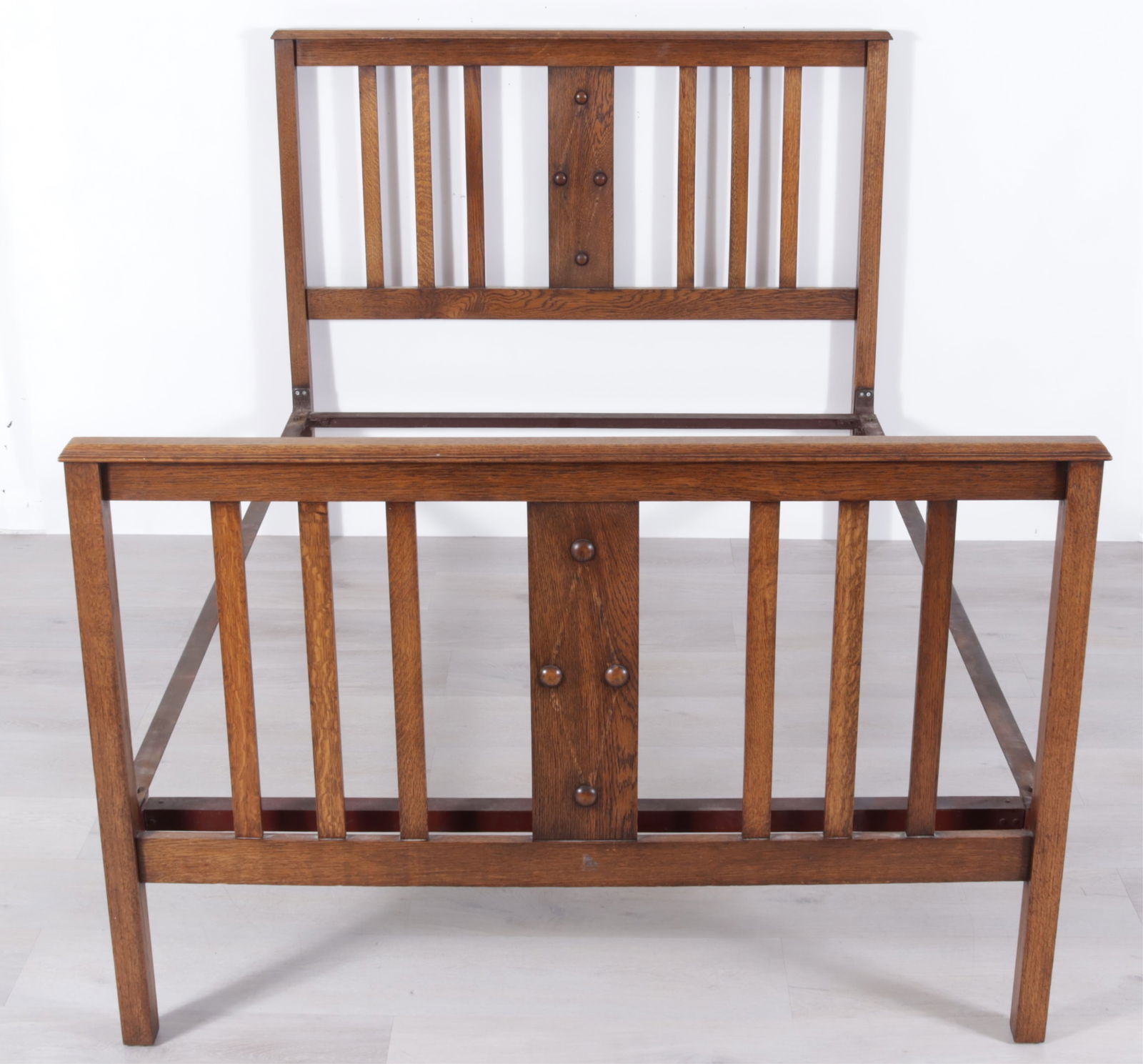 Mission Style Oak Full Bed: Mission Style Oak Full Bed Dimensions: 49" H x 54.5" W x 77" L 