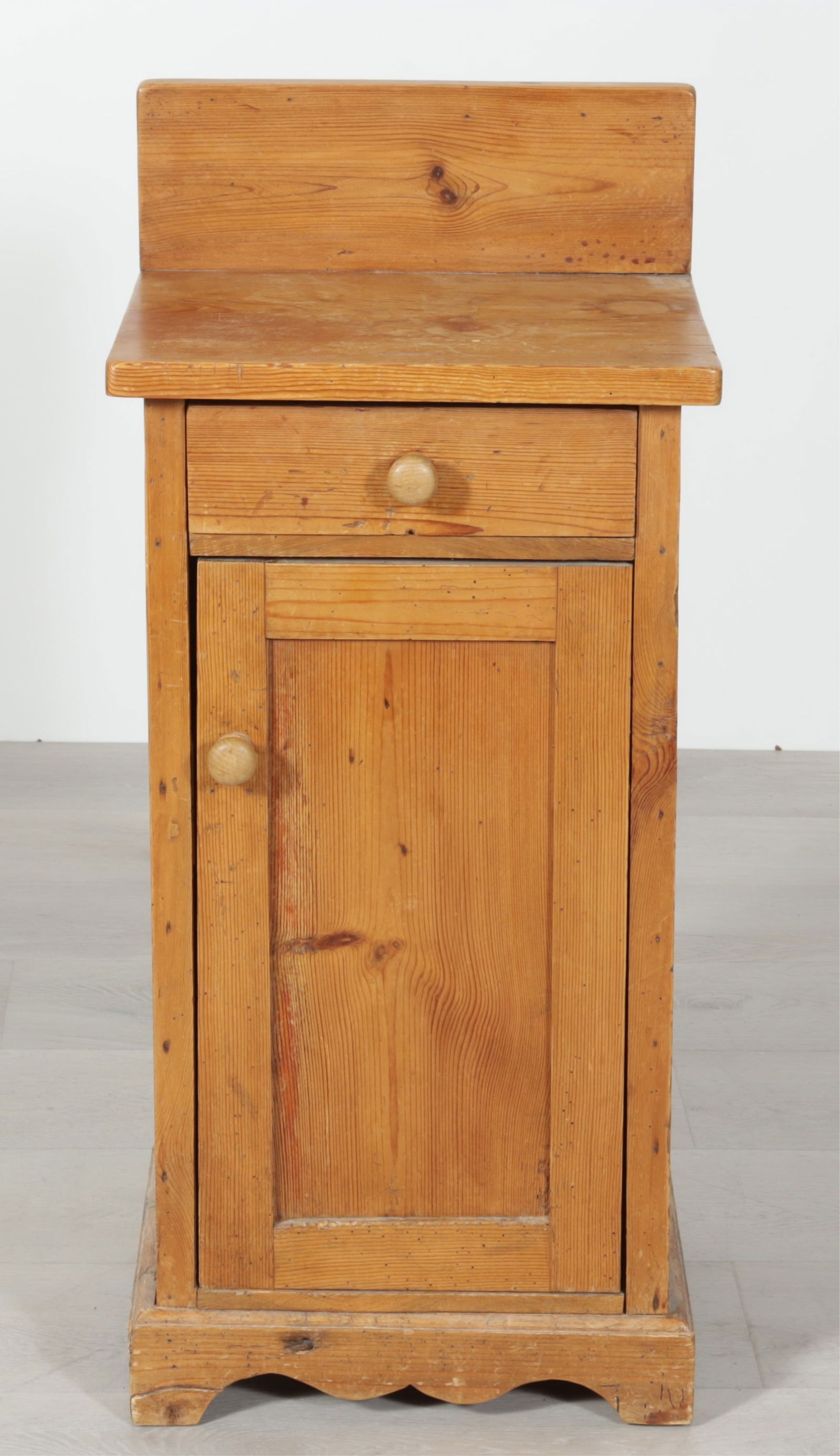 Country Pine Bedside Cabinet - 2