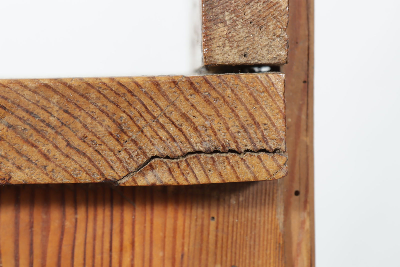 Country Pine Bedside Cabinet - 8