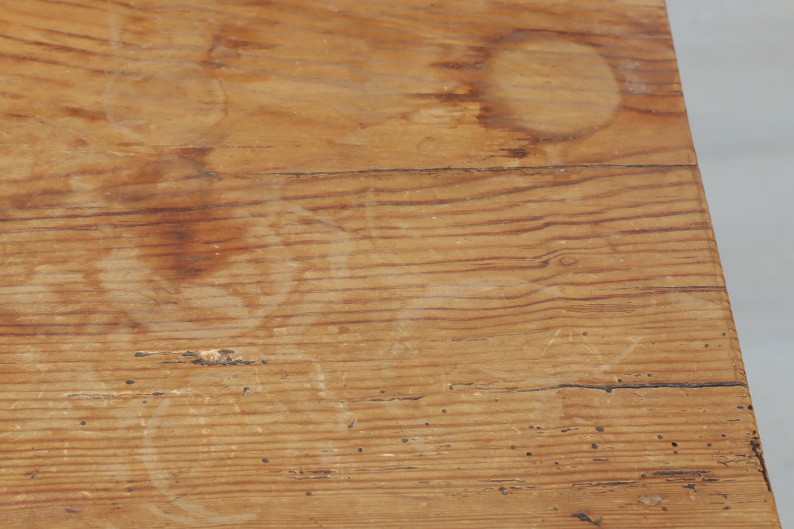 Country Pine Bedside Cabinet - 9