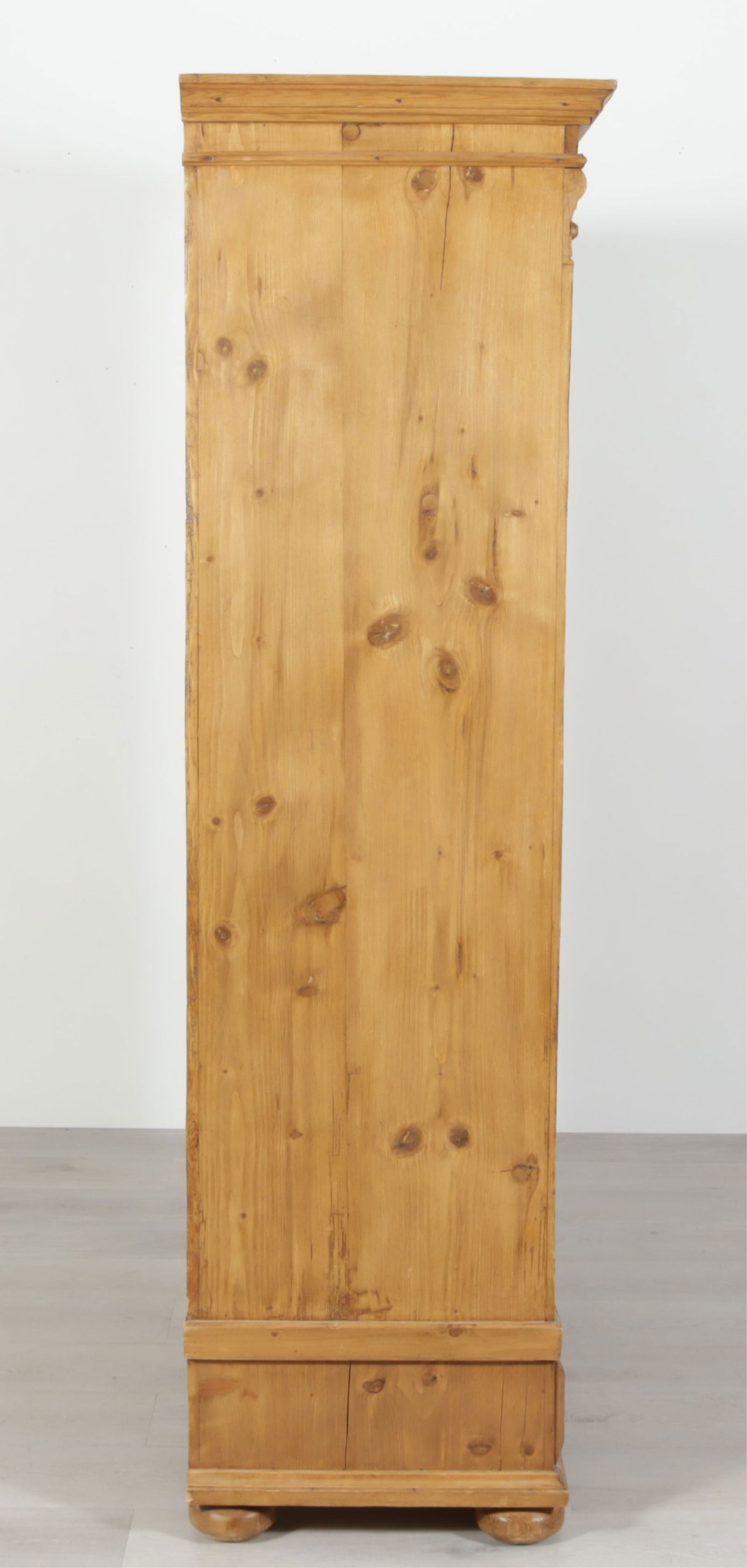 Aesthetic Movement Style Pine Bookcase - 4