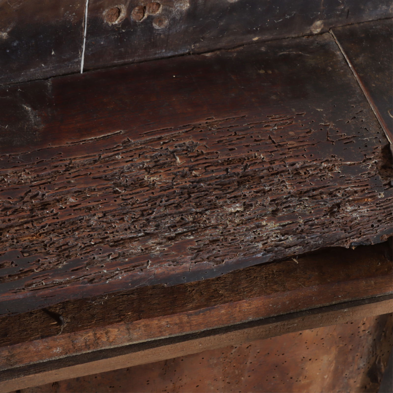 Spanish Baroque Walnut Side Table - 6