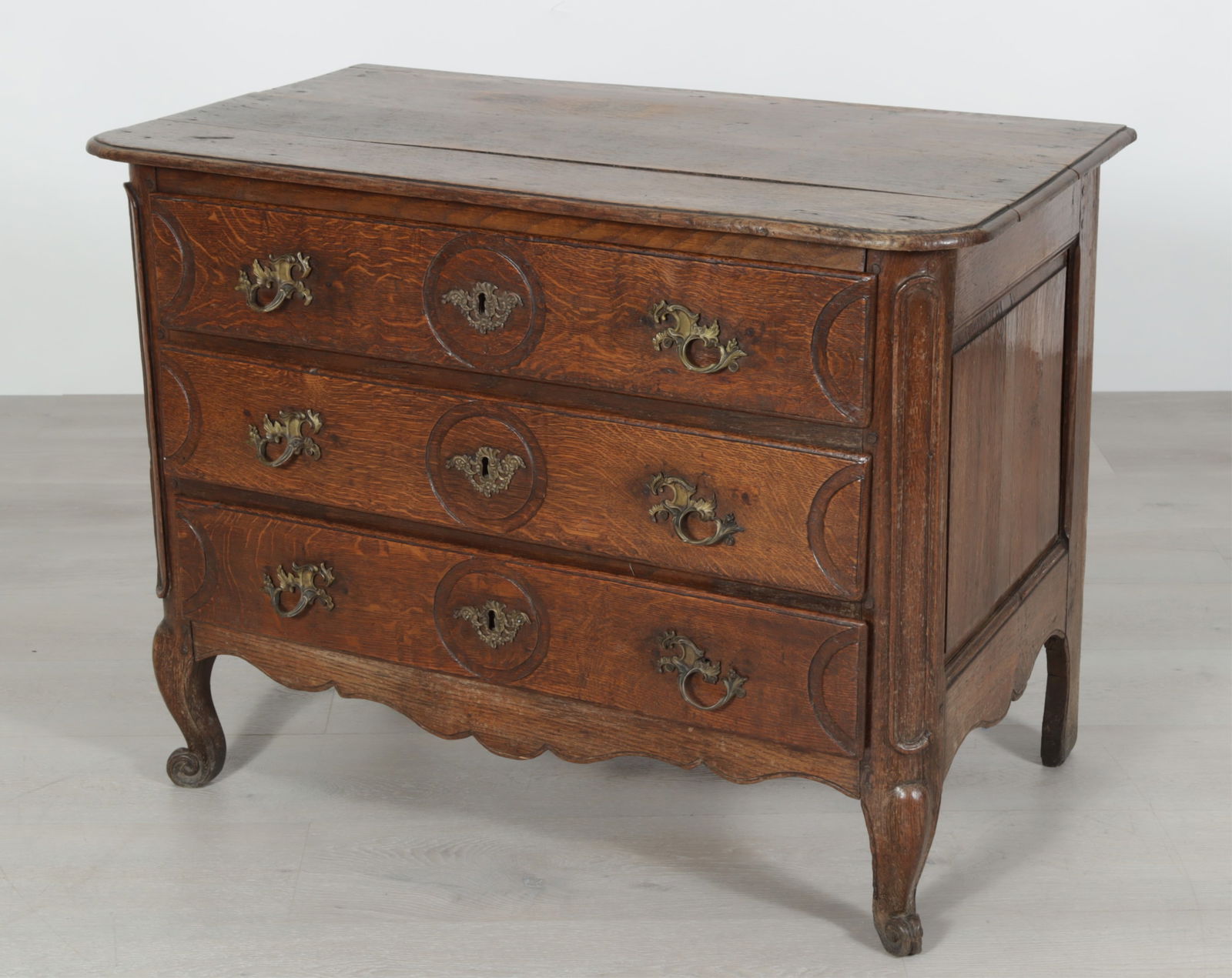 French Provincial Oak Commode (1 of 12)